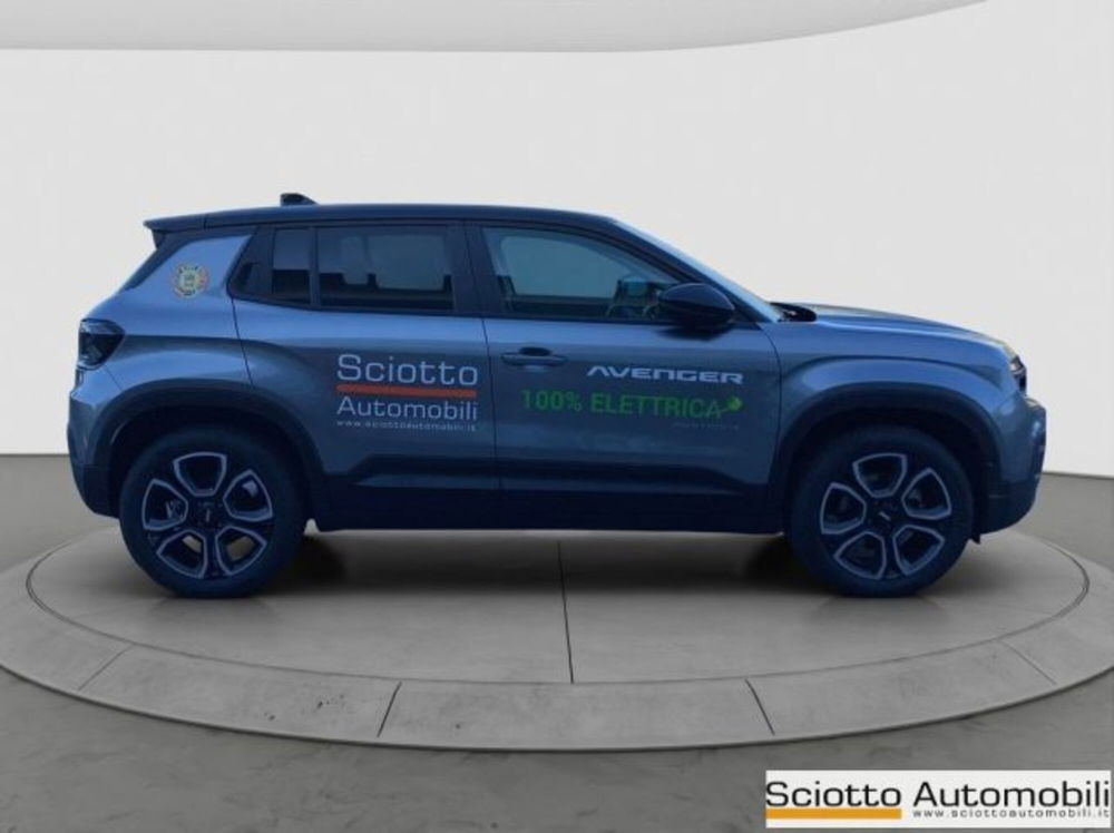 Jeep Avenger nuova a Messina (6)