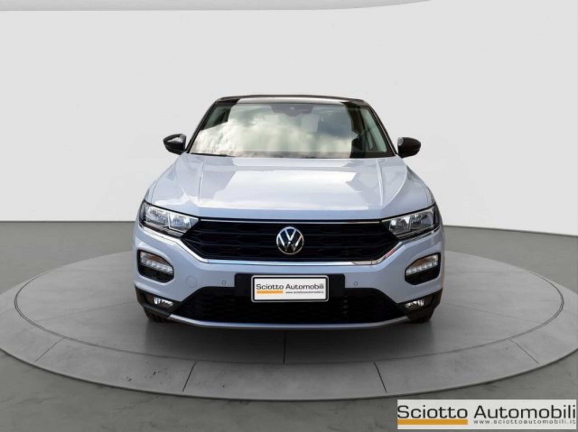 Volkswagen T-Roc 1.0 TSI 115 CV Style BlueMotion Technology  del 2021 usata a Messina