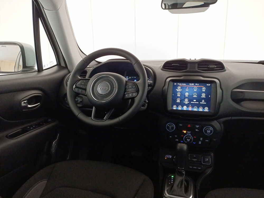 Jeep Renegade usata a Bari (9)