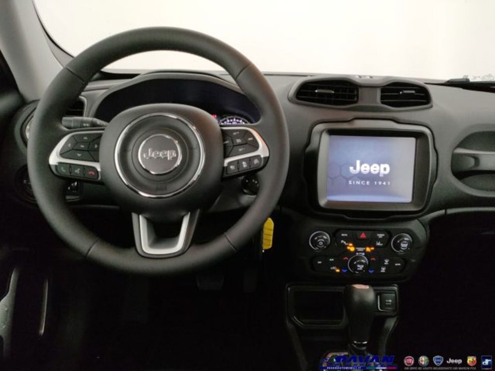 Jeep Renegade nuova a Padova (13)