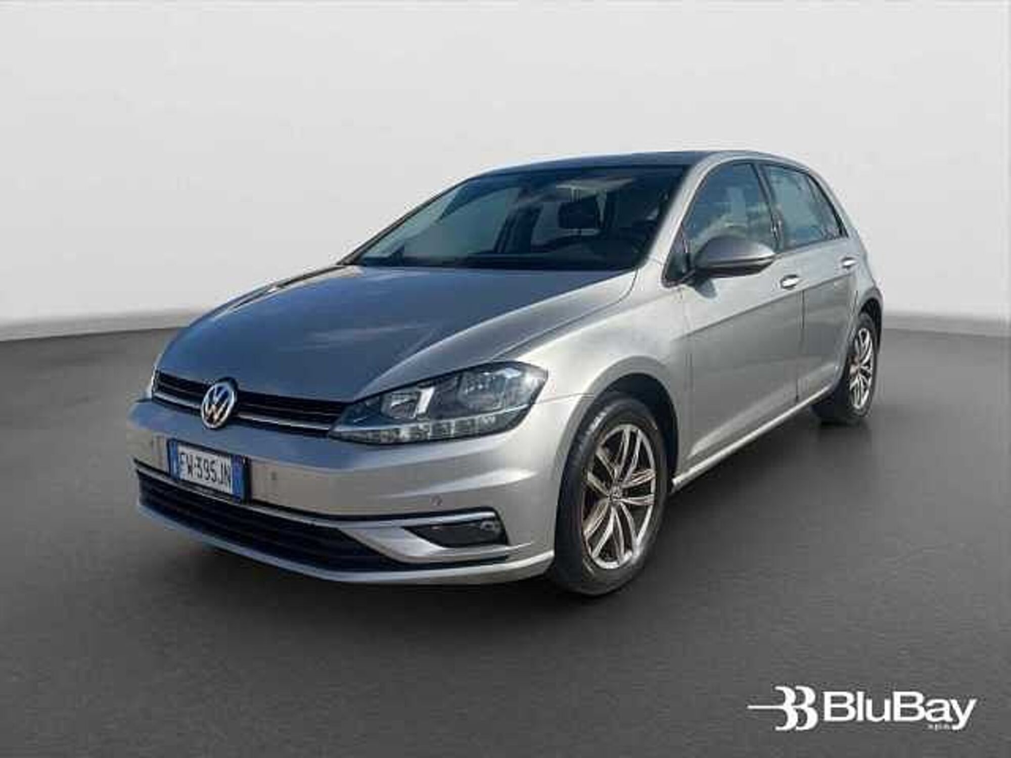 Volkswagen Golf Variant 1.0 TSI 115 CV Business BlueMotion Tech.  del 2019 usata a Livorno