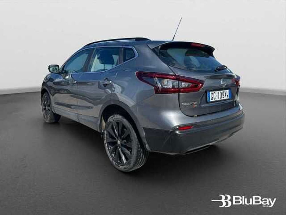 Nissan Qashqai usata a Livorno (12)