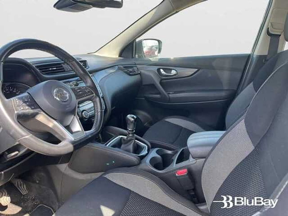 Nissan Qashqai usata a Livorno (8)