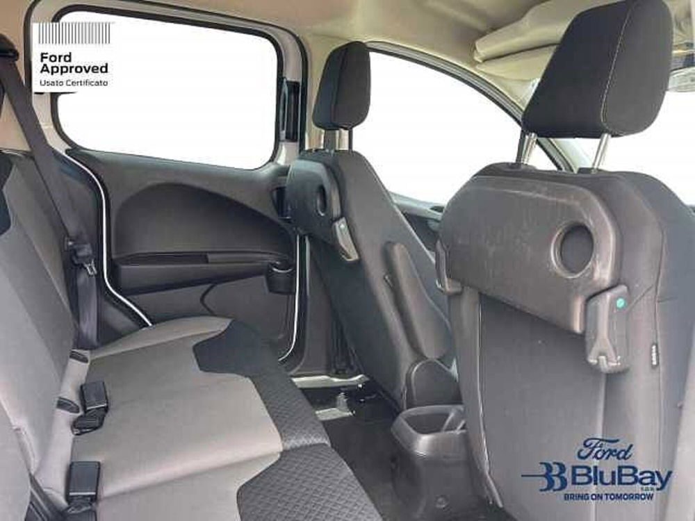 Ford Tourneo Courier usata a Livorno (18)