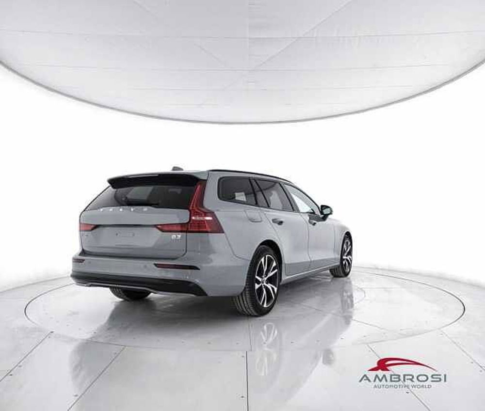 Volvo V60 nuova a Viterbo (3)