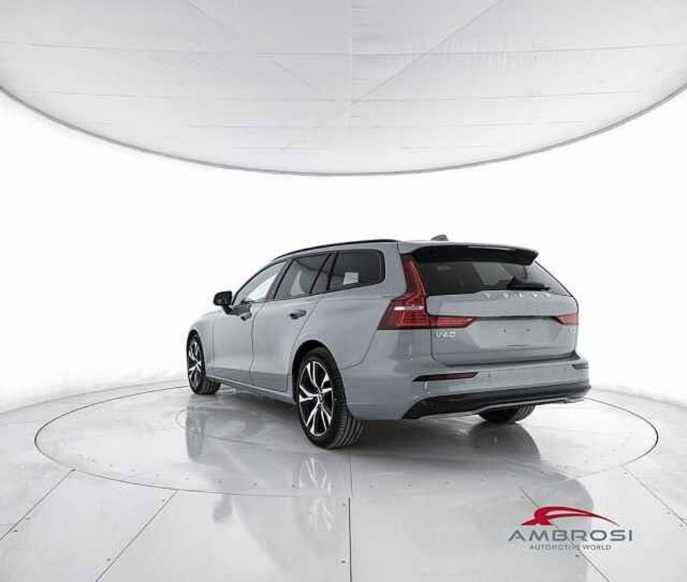 Volvo V60 nuova a Viterbo (4)