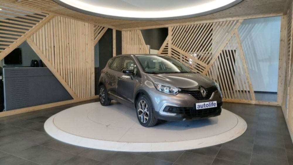 Renault Captur dCi 8V 110 CV Start&Stop Energy Zen  del 2017 usata a Lamezia Terme (2)