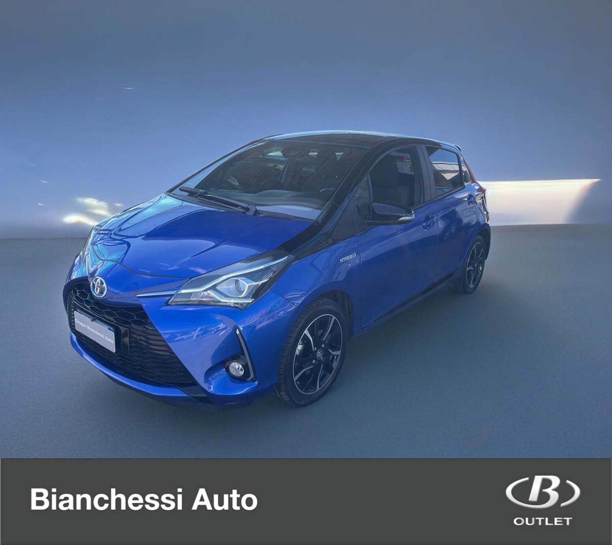 Toyota Yaris 1.5 Hybrid 5 porte Lounge Blue del 2018 usata a Cremona