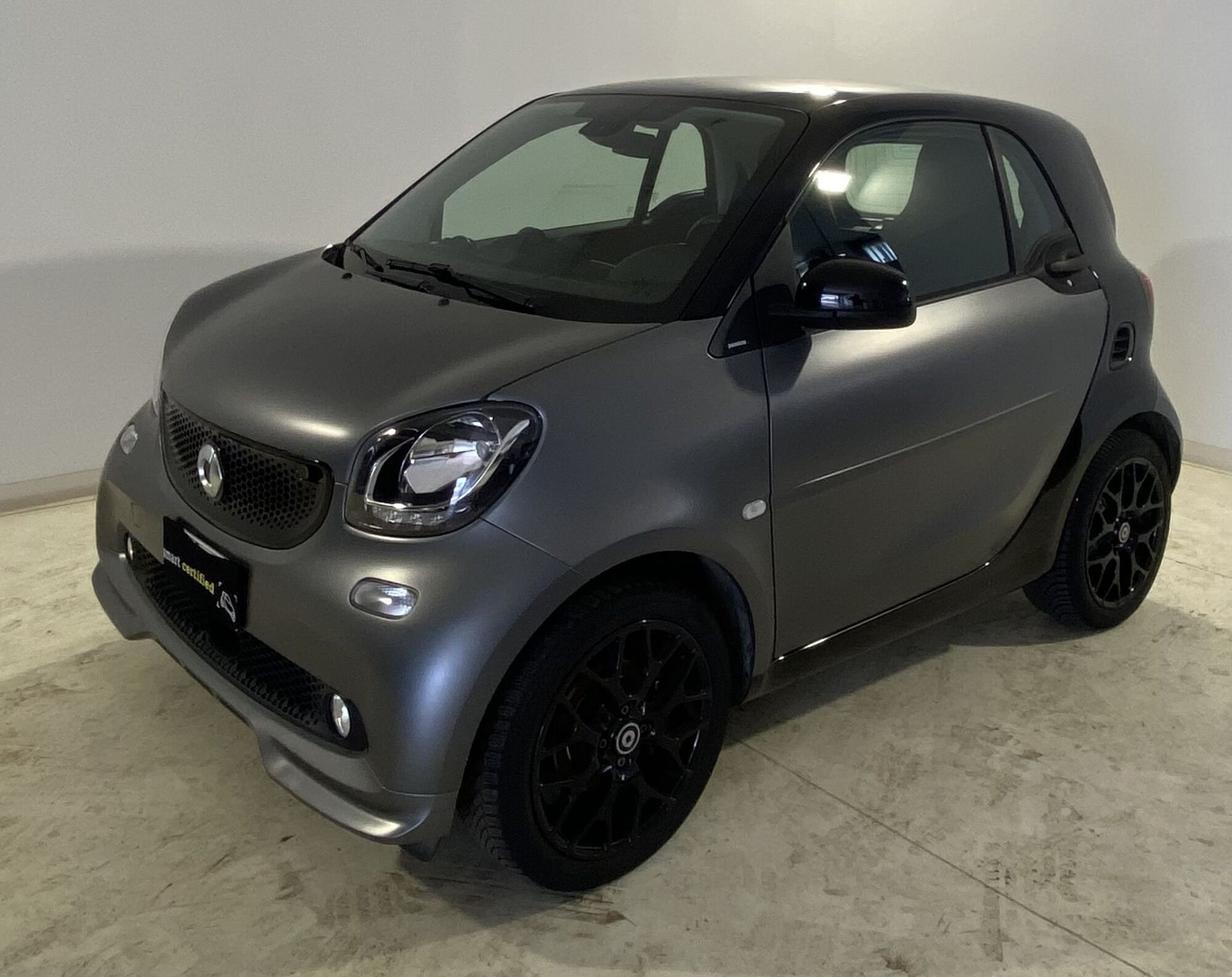 smart Fortwo 90 0.9 Turbo twinamic Passion  del 2018 usata a Napoli