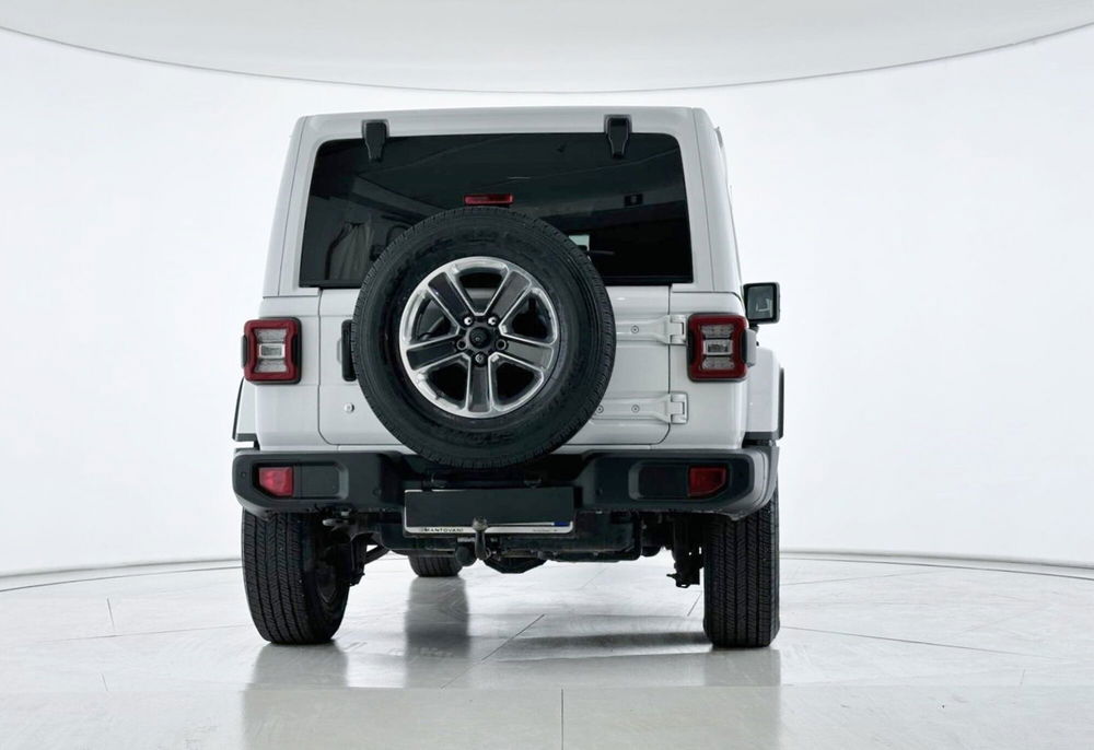 Jeep Wrangler Unlimited usata a Perugia (5)