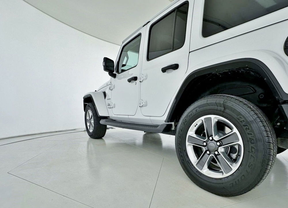 Jeep Wrangler Unlimited usata a Perugia (6)