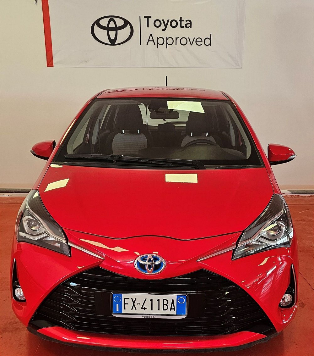 Toyota Yaris 1.5 Hybrid 5 porte Active  del 2019 usata a Messina (2)