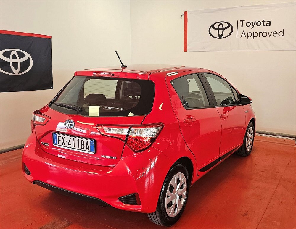 Toyota Yaris 1.5 Hybrid 5 porte Active  del 2019 usata a Messina (5)