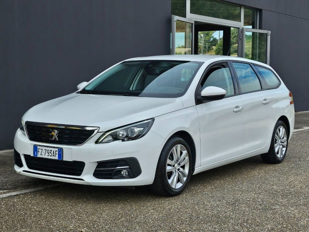 Peugeot 308 SW usata a Foggia