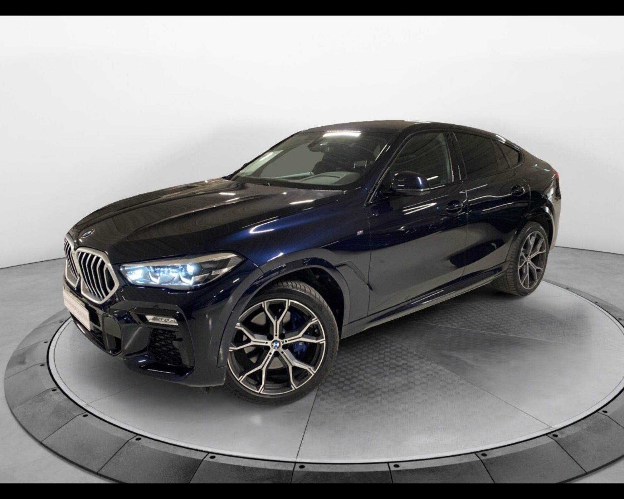 BMW X6 xDrive30d 48V Msport  del 2021 usata a Pozzuoli