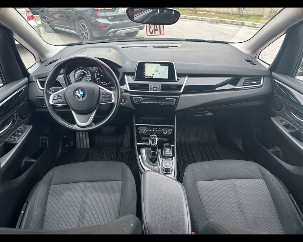 BMW Serie 2 Active Tourer usata a Caserta (18)