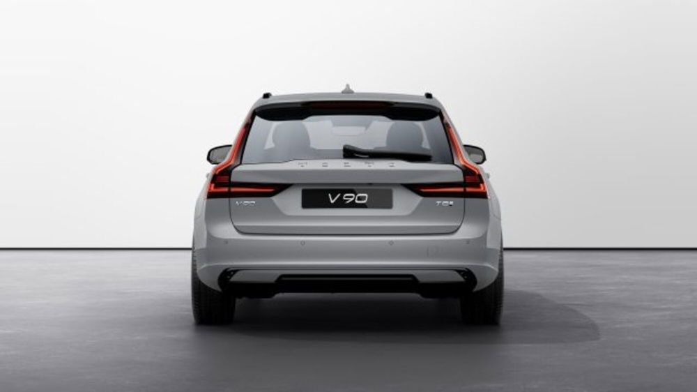 Volvo V90 nuova a Modena (4)