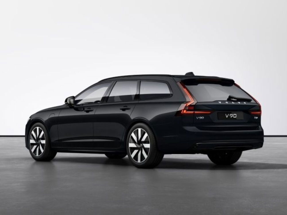 Volvo V90 nuova a Modena (3)