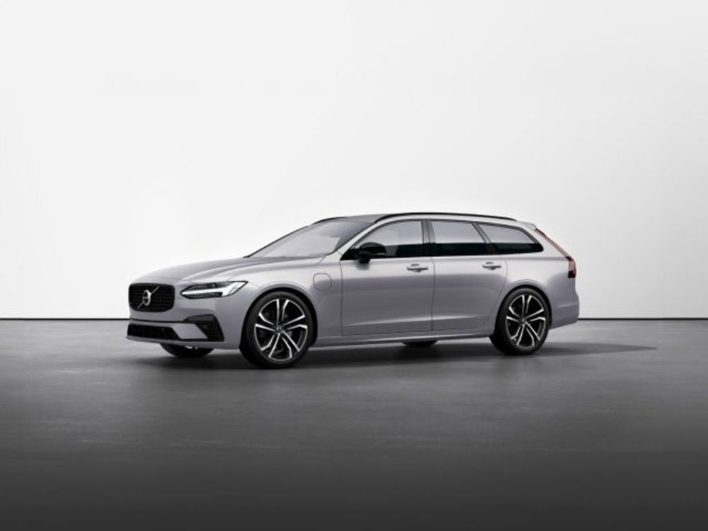 Volvo V90 nuova a Modena (2)