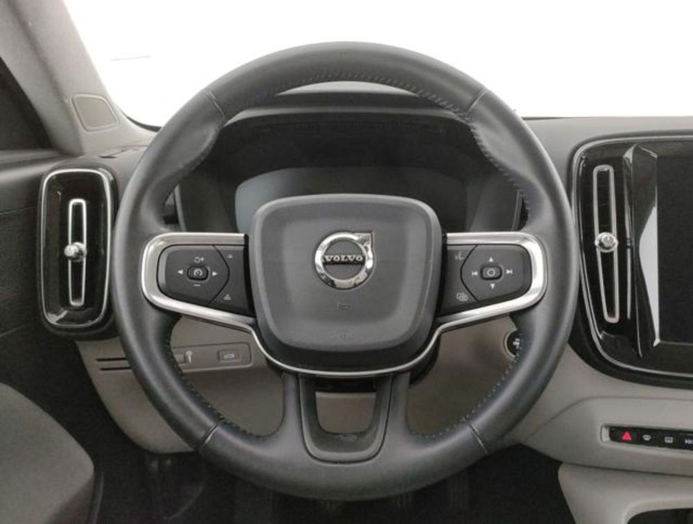 Volvo XC40 usata a Modena (12)