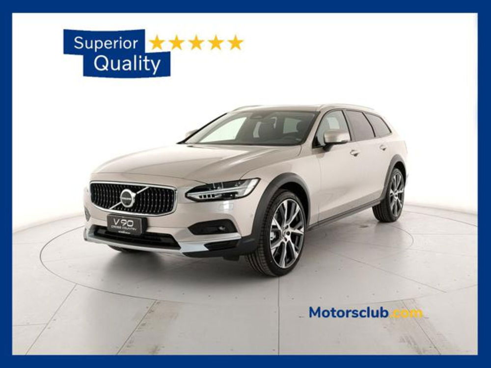 Volvo V90 Cross Country nuova a Modena