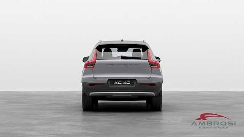 Volvo XC40 nuova a Perugia (6)