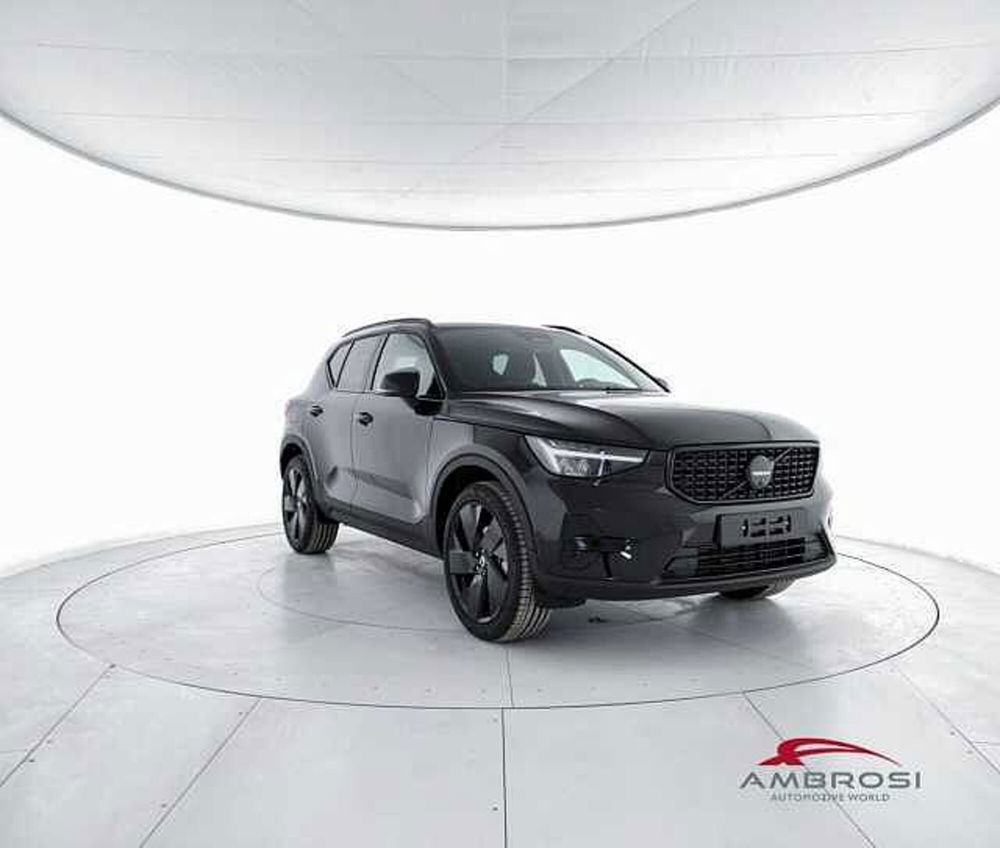 Volvo XC40 usata a Viterbo (2)