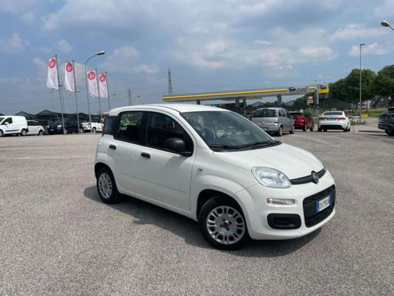 Fiat Panda 1.0 firefly hybrid s&amp;s 70cv del 2021 usata a Maniago