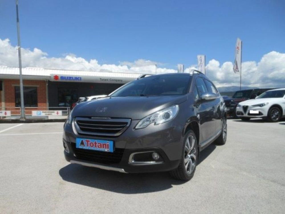 Peugeot 2008 120 S&S Crossway  del 2015 usata a L'Aquila