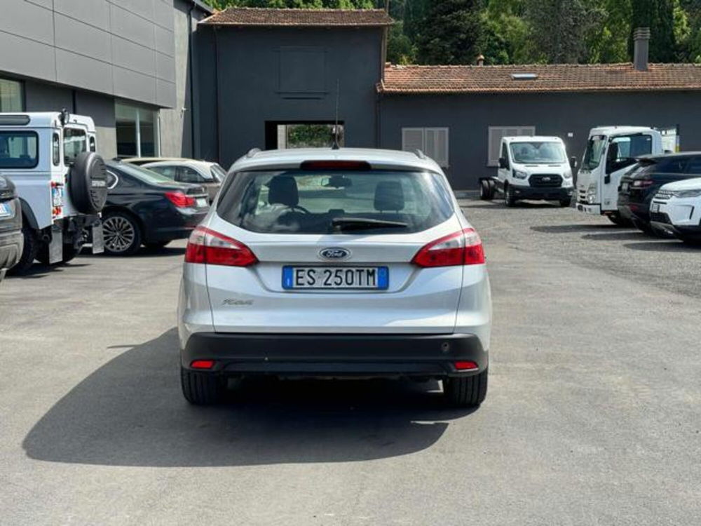 Ford Focus Station Wagon usata a Lucca (5)