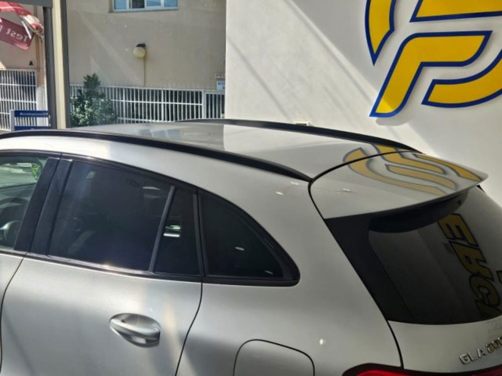 Mercedes-Benz GLA SUV usata a Napoli (10)