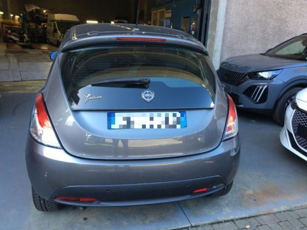 Lancia Ypsilon usata a Genova (6)