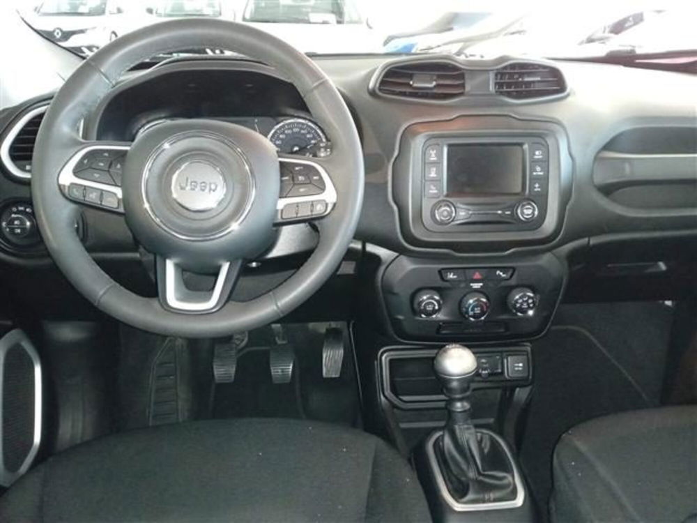 Jeep Renegade usata a Firenze (11)