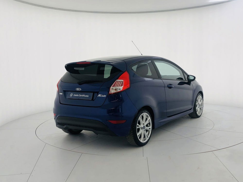 Ford Fiesta usata a Massa-Carrara (5)