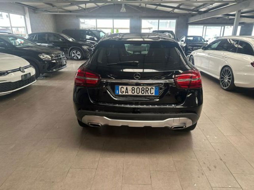 Mercedes-Benz GLA SUV usata a Milano (4)