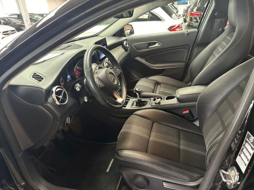 Mercedes-Benz GLA SUV usata a Milano (9)