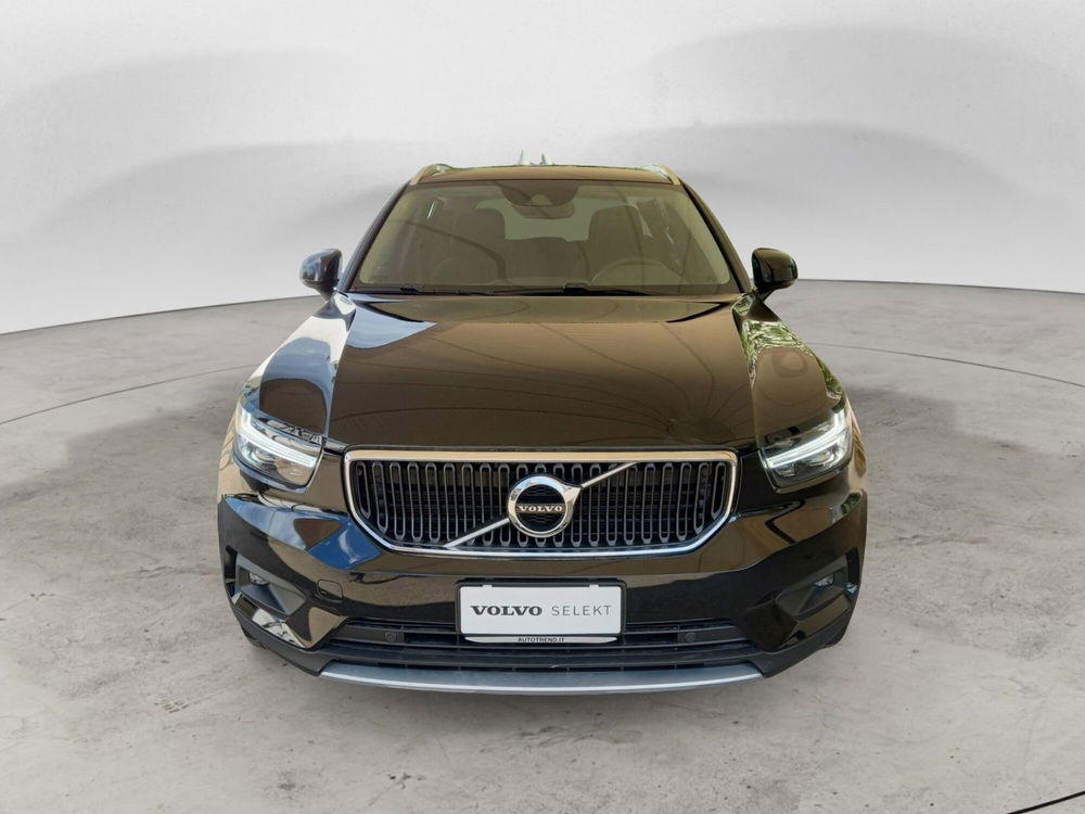 Volvo XC40 usata a Bari (3)