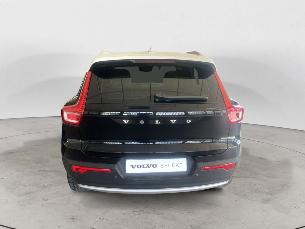 Volvo XC40 usata a Bari (4)