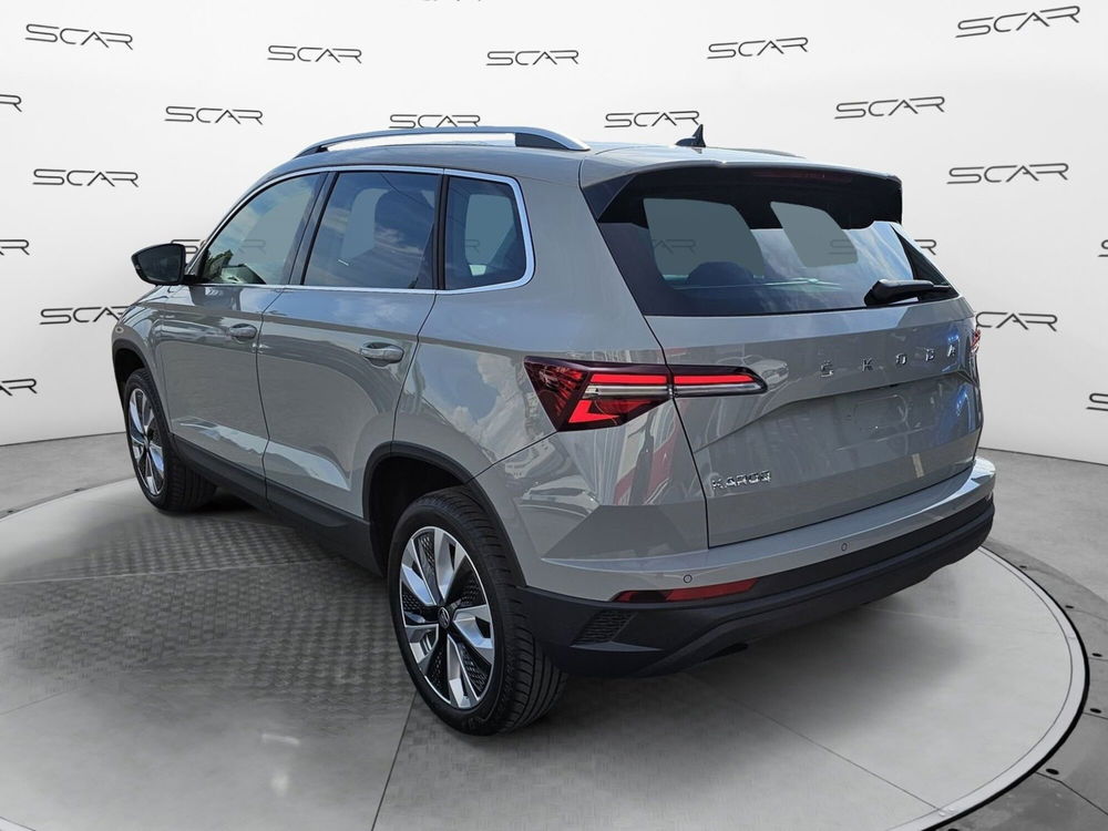 Skoda Karoq nuova a Livorno (3)