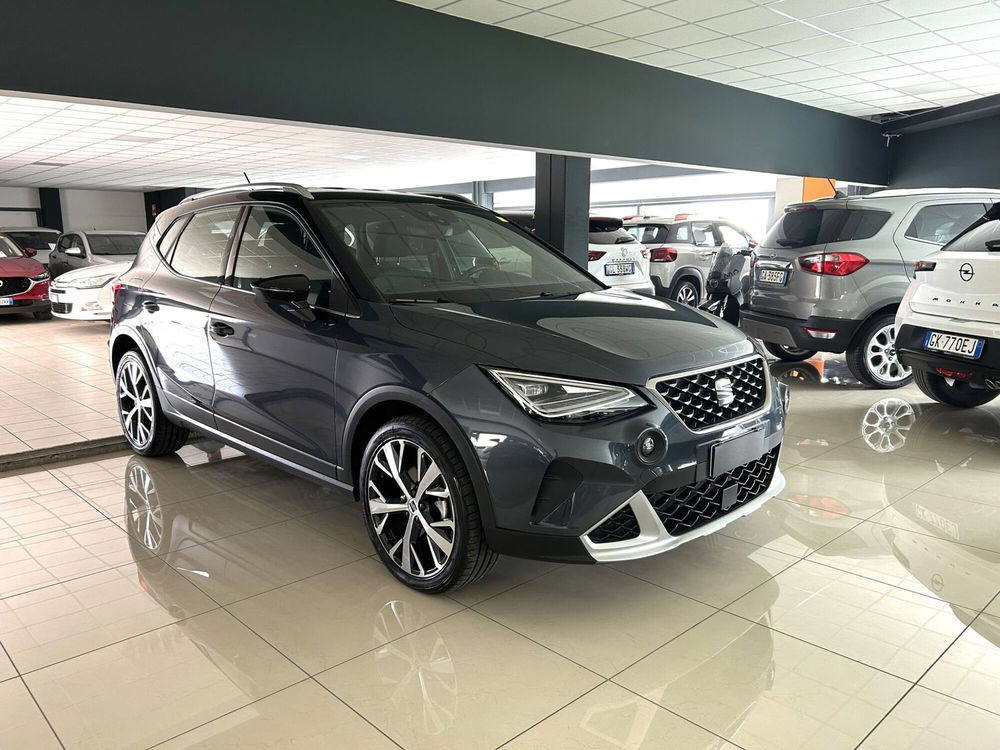 SEAT Arona 1.0 EcoTSI 110 CV DSG XPERIENCE del 2023 usata a Ferrara (3)