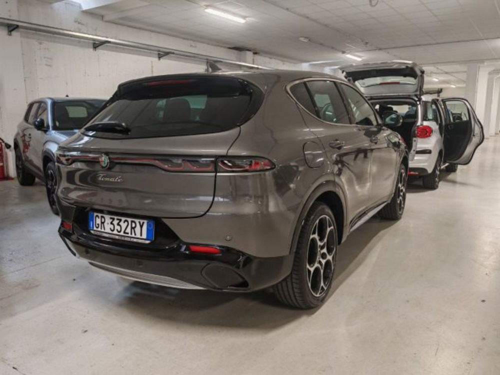 Alfa Romeo Tonale nuova a Torino (4)