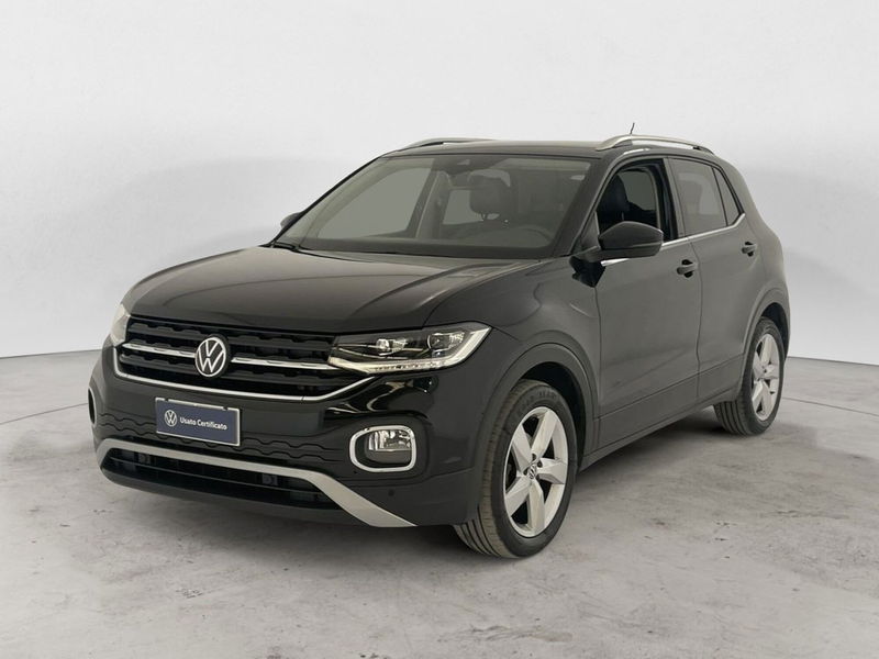 Volkswagen T-Cross 1.0 TSI 110 CV Advanced del 2021 usata a Massa