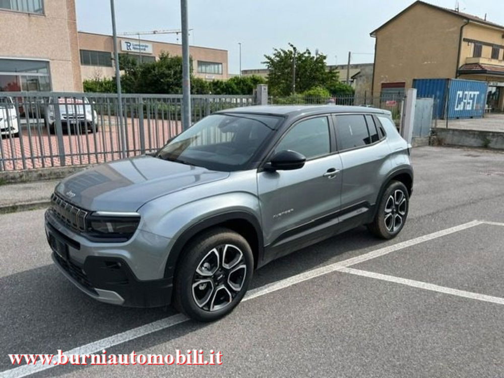 Jeep Avenger nuova a Milano