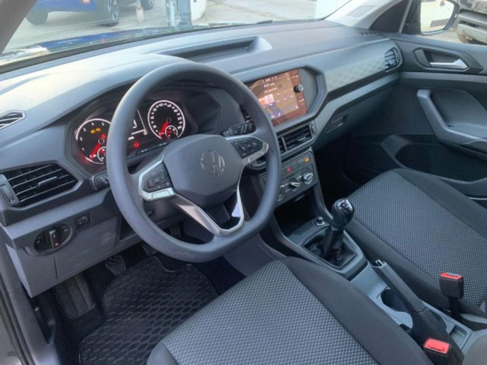 Volkswagen T-Cross usata a Trapani (9)