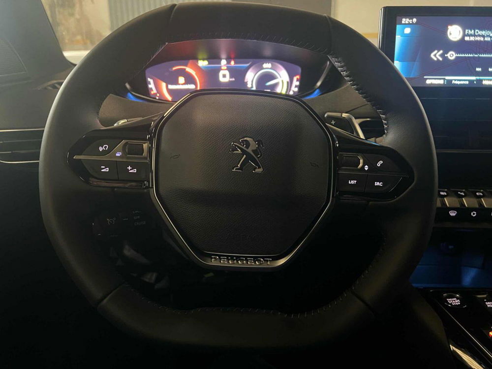 Peugeot 3008 nuova a Foggia (16)