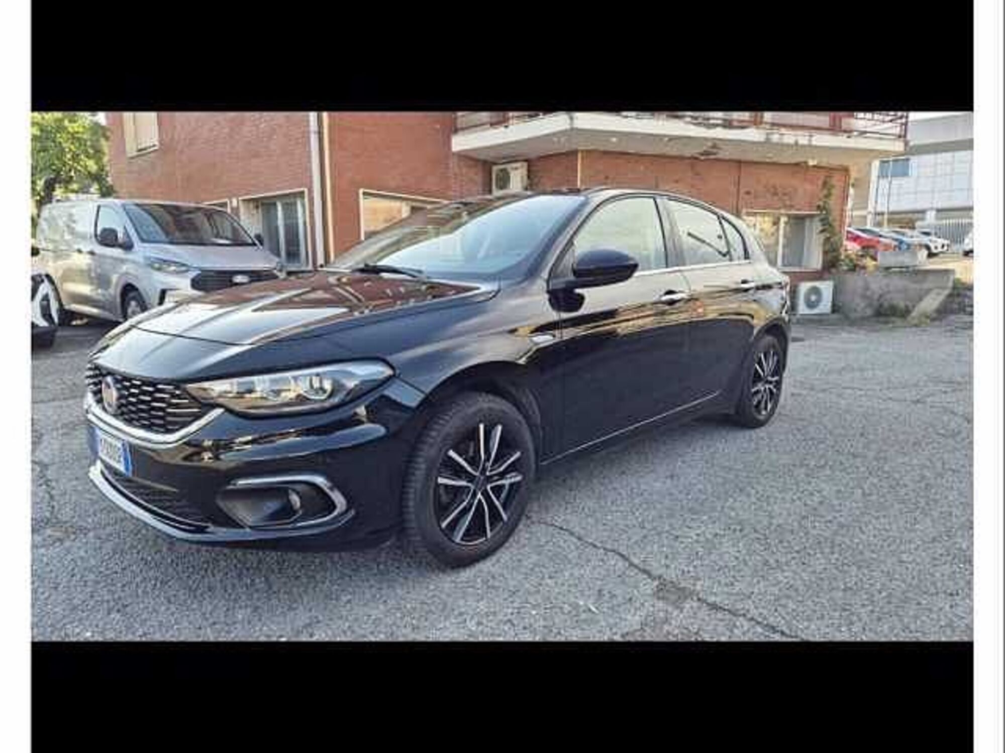 Fiat Tipo Tipo 1.6 Mjt S&amp;S DCT 5 porte Lounge  del 2017 usata a Gualdo Tadino