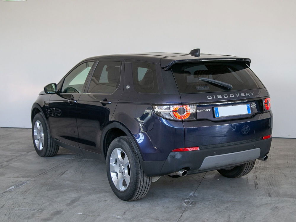 Land Rover Discovery Sport usata a Catania (4)