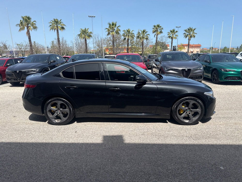 Alfa Romeo Giulia usata a Chieti (6)