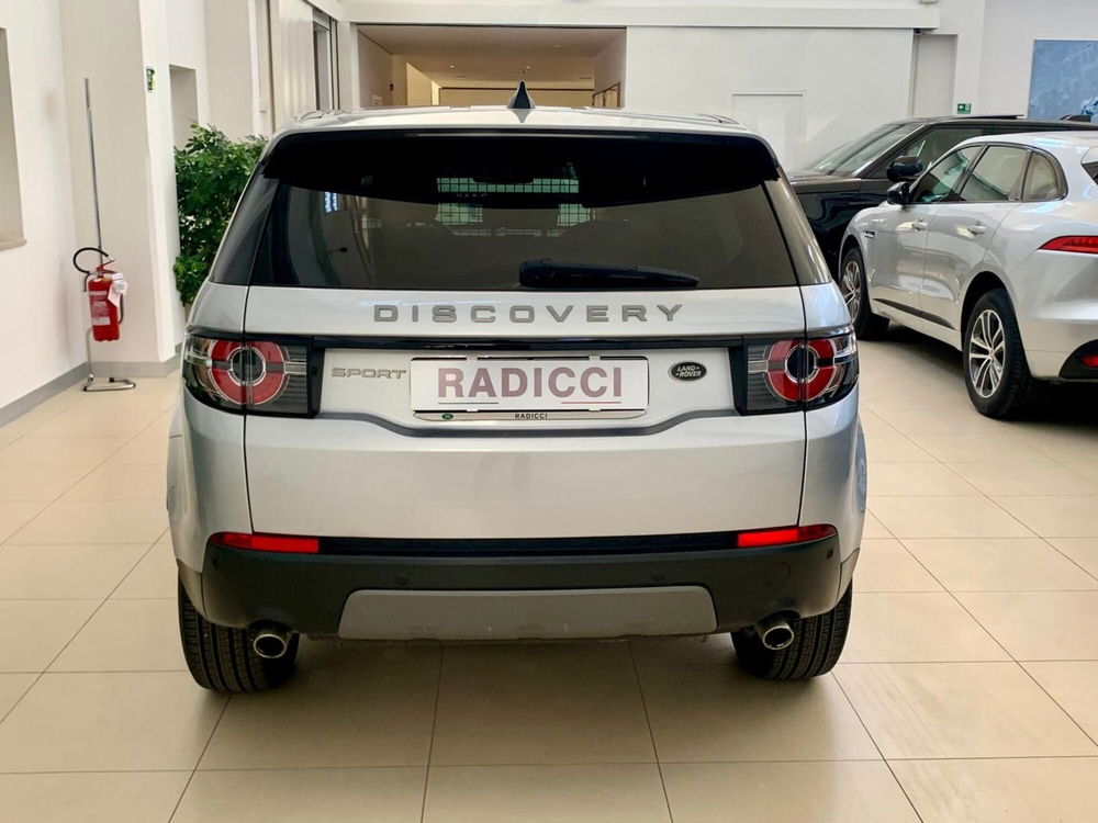 Land Rover Discovery Sport usata a Bari (5)