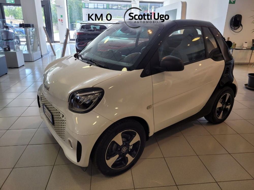 smart Fortwo Cabrio nuova a Siena